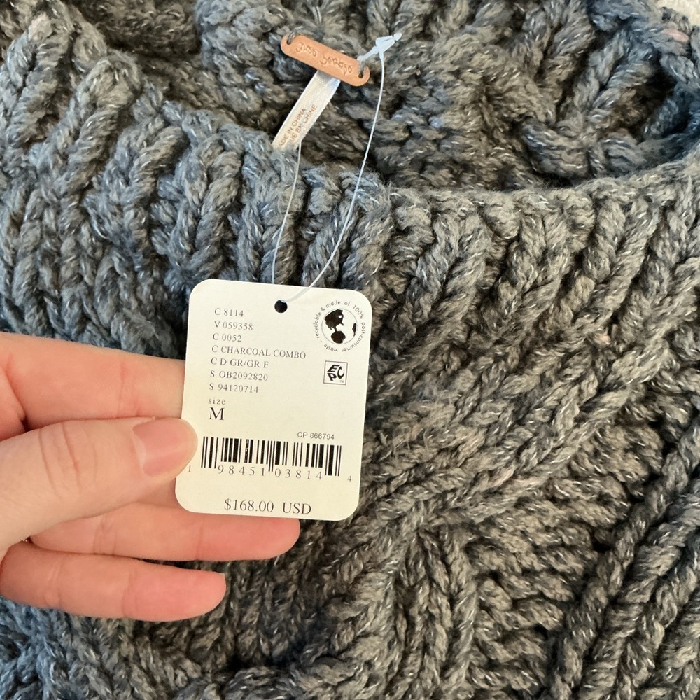 NWT Free People chunky Charcoal Cable Knit Sweater size medium - Picture 6 of 7